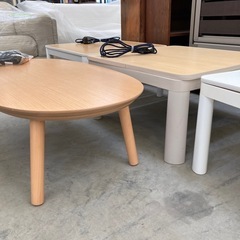 【来店歓迎】【KJ203】美品 定番 こたつテーブル 長方形 正方形 リバーシブル天板 センターテーブル 座卓 リビングテーブル ナチュラルカラー　検)一人暮らし 家具 収納 ダイニング リビング キッチン 冷蔵庫 洗濯機 テーブル ラック レンジ キャビネット ソファの画像