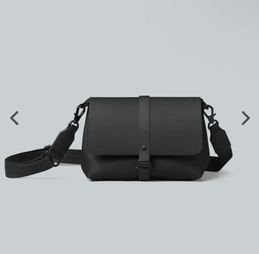 ガストンルーガ　ショルダーバッグ