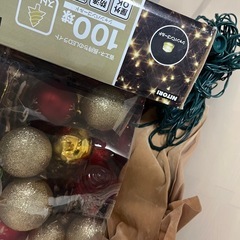 【お譲りします】クリスマスツリー150cm付属品付きの画像