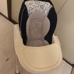 ベビーラック　ベビーチェアにもなるの画像