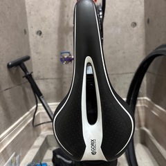 NESTO FARADの画像