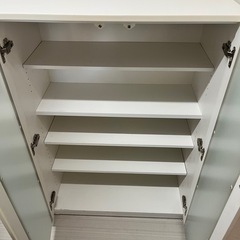 美品　キッチン収納　食器棚　皿入れ　電源付きの画像