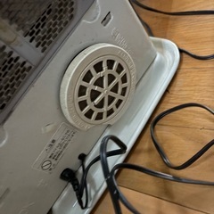 大容量　石油ファンヒーターの画像