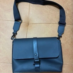 ガストンルーガ　ショルダーバッグ
の画像