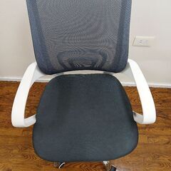 デスクチェア、パソコンチェア、オフィスチェア、椅子、の画像