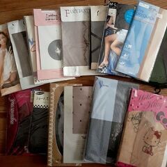 柄ストッキングなど17点。の画像