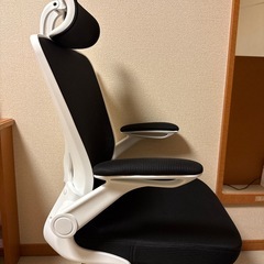 ゲーミングチェアの画像