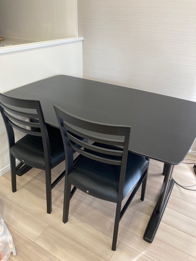 食卓テーブル新品未使用