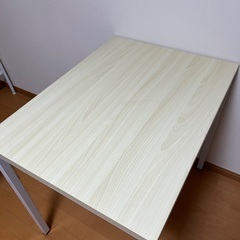 ダイニングテーブルセットの画像