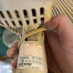 壁掛けせ扇風機の画像