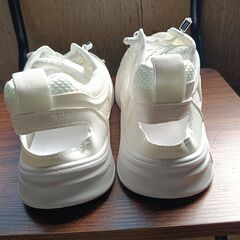 新品 26cm メンズ スニーカー ホワイト 厚底 シューズ 普段着 識別番号:【N532-S】の画像