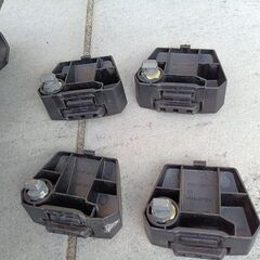 ハスラー など 軽自動車 キャリア 1番人気【THULE スーリー】ベースキャリア 中古訳あり品 スモールカー 軽乗用車 軽四 ルーフレール付き車の画像