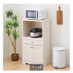 ニトリ　食器棚　カウンターワゴンレンジ台　リズバレーの画像