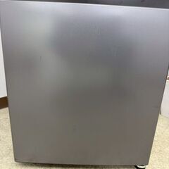 メルカリよりお得！【1ヵ月保証付き】AQUA アクア 2ドア冷蔵庫 137L 2025年製 配送・設置込み！ KR0145の画像