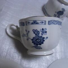 NT JAPAN ノリタケ カップ&ソーサー 4客組＋α セット お譲りします。の画像