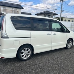 セレナ24年車　車検R9年5月　走行181852km.2WDの画像