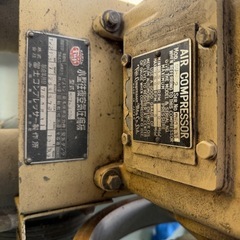 ヴィンテージ　エアコンプレッサーの画像