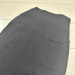 LEPSIM 黒 リブ編み マタニティスカート ブラック　タイトスカートの画像