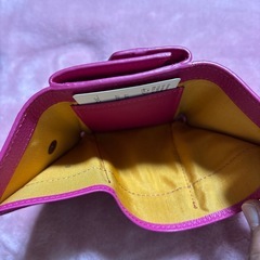 イビザムンド三つ折り財布の画像