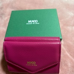 イビザムンド三つ折り財布の画像