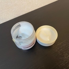 ■オサジ ボディクリーム Urara 数量限定品¥2,300 （税別）の画像