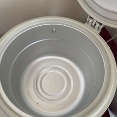 象印保温ジャーの画像