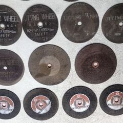 🍓  一枚あたり３９５円／ブランド：切断砥石／２１枚の画像