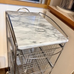  マーブルトップ　3段の画像