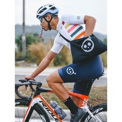 モントン　サイクルサコッシュの画像