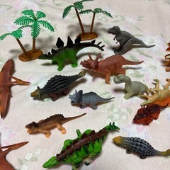 恐竜🦕フィギュアたくさんの画像
