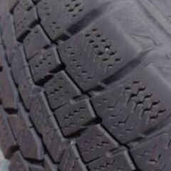 スタッドレスタイヤの画像