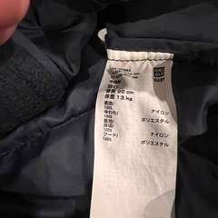 90/UNIQLOダウン 帽子取り外し可能の画像