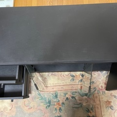 テレビボードの画像