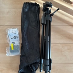 三脚　ビデオカメラの画像