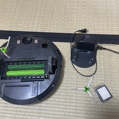 Roomba i3 掃除ロボットの画像