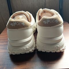 新品 23.5cm レディース スニーカー ホワイト シューズ 靴 厚底 識別番号:(940-Z)の画像