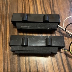 Squire standard series ジャズベースピックアップの画像