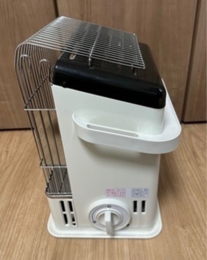 Iwataniカセットガス ストーブ デカ暖 ホワイトn