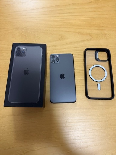 iPhone 11 pro max space gray 256GB simフリー