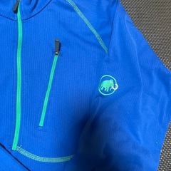 marmot 長袖フリース　Sサイズの画像