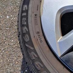 プリウス用タイヤ　★4本セット★　195/65R15　溝しっかりありの画像