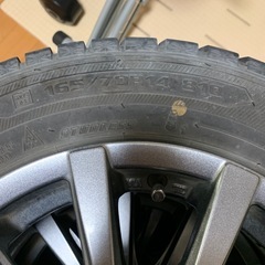 中古のタイヤホイールセット４本165/70R14の画像