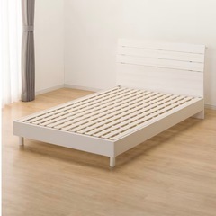 【ニトリ】ベッドフレーム　セミダブルの画像