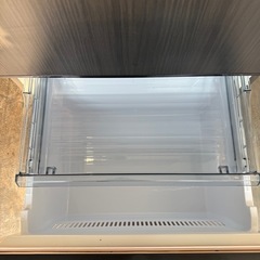 美品【 AQUA 】アクア 368L 4ドア 大型冷凍冷蔵庫の画像