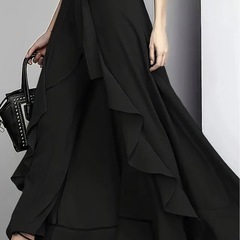 ロングスカートにも見えるパンツの画像