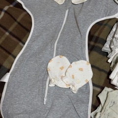 まとめ売り ベビー肌着20点 短肌着 長肌着 コンビ肌着 スワドルS 手袋の画像