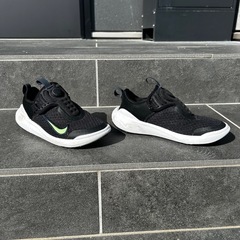 ナイキ (Nike)Eシリーズ 1.0 サイズ:20cmの画像