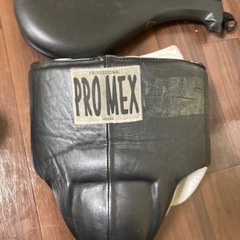 格闘技 ボクシング キックボクシング グローブ ヘッドギア　　の画像