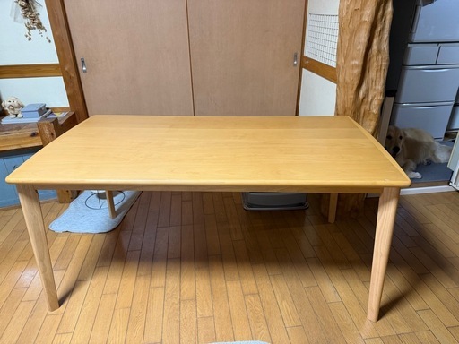 検討中　ダイニングテーブル こたつつき付き