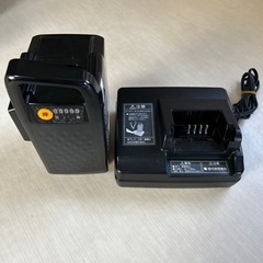 パナソニック電動自転車バッテリー16ahとその専用充電器の画像